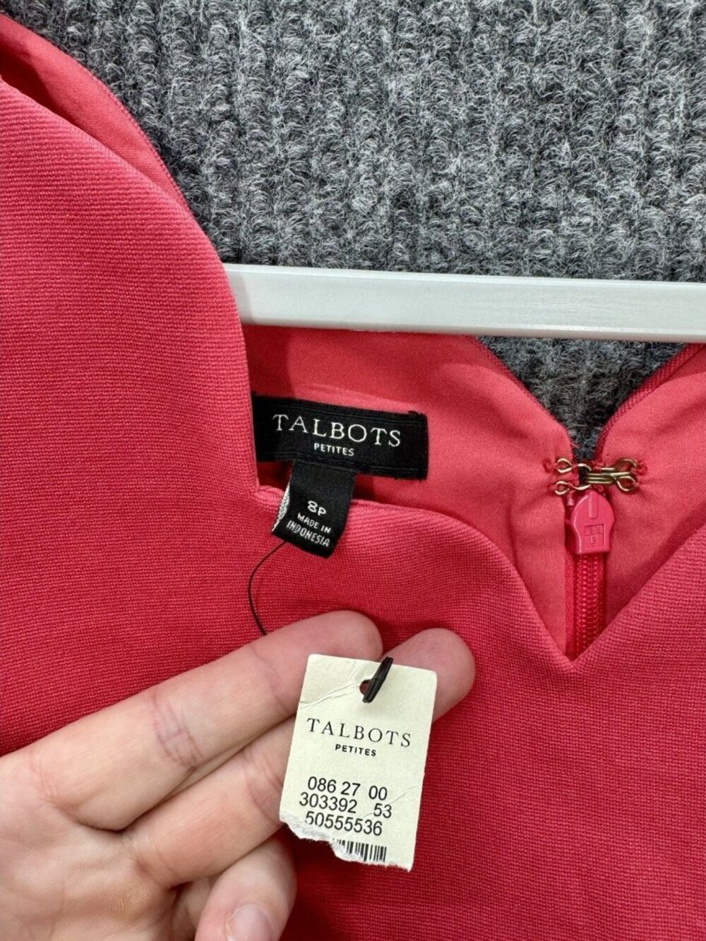 Talbots Dress Womens 8P Pink Scallop Neck Shift Knit Wedding Church Career NEW - Picture 4 of 8